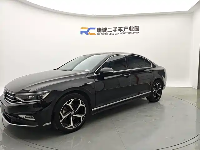 Volkswagen Magotan 2024 — купить из Китая под заказ