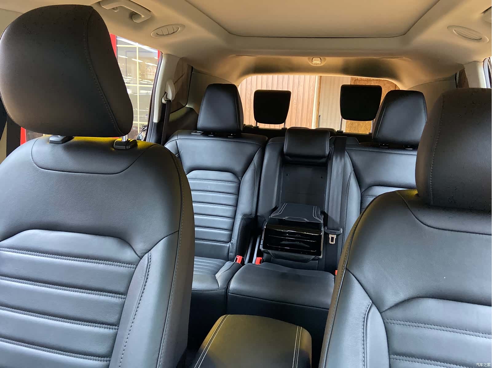 Ford Edge, 2019 23