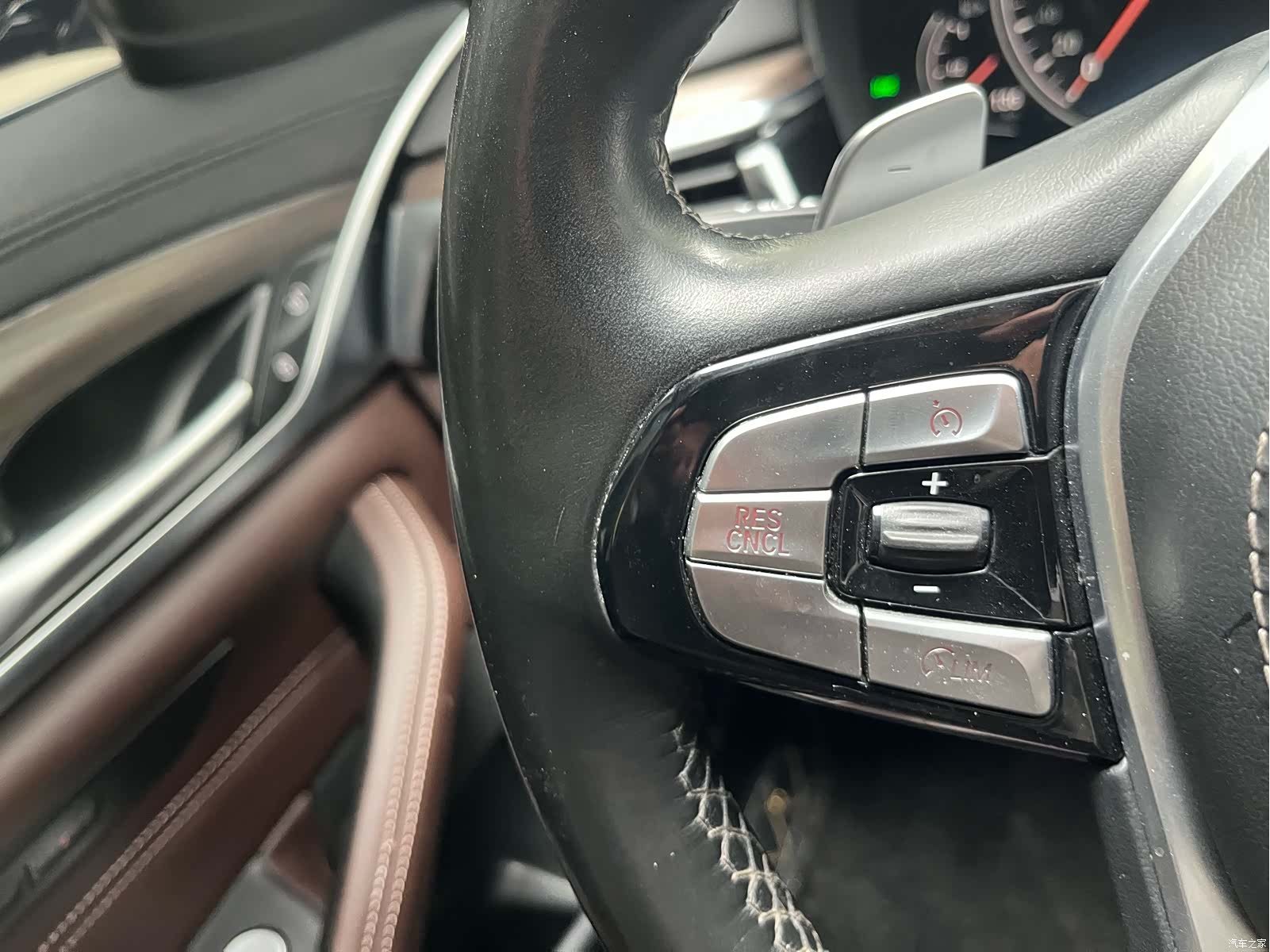 BMW 5 Series, 2018 34
