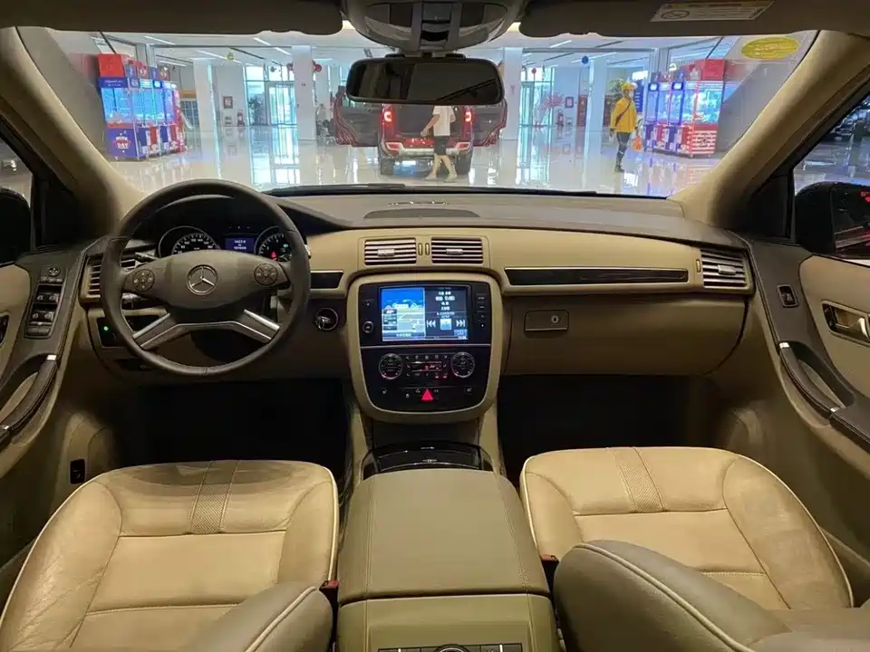 Mercedes-Benz R-class
