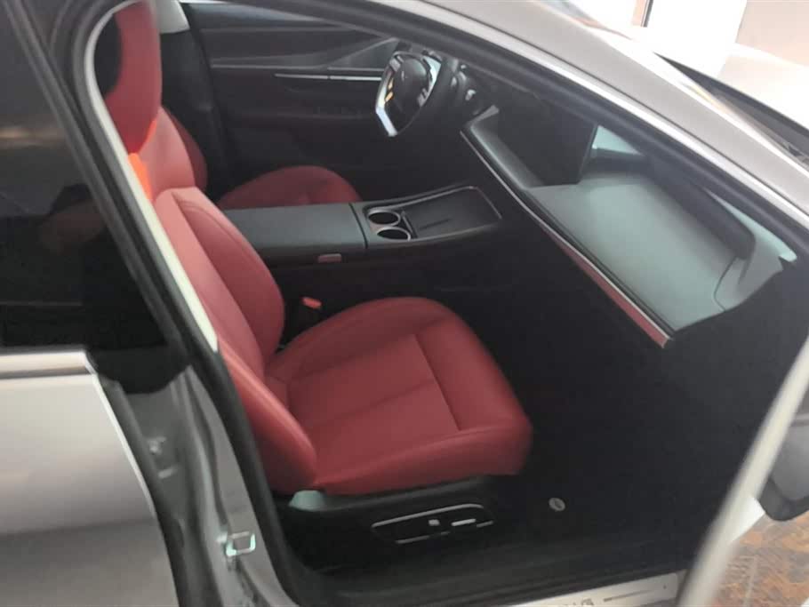 XPENG P7 XPENG P7