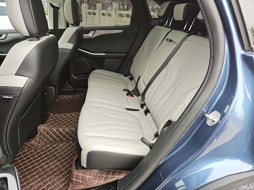 Ford Escape, 2021 19