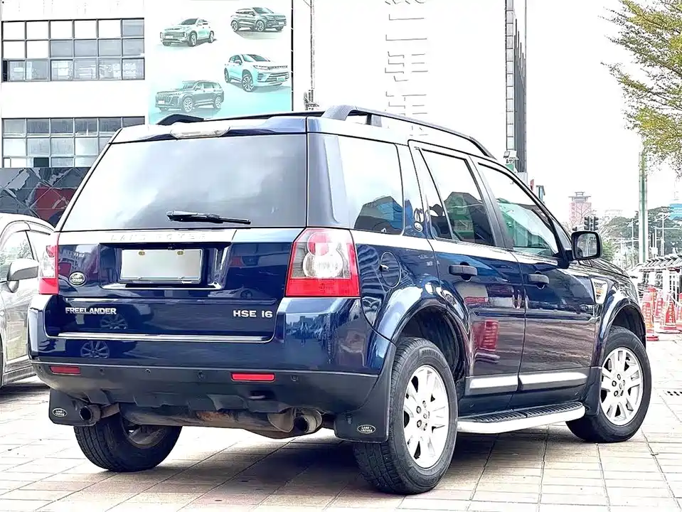 Land Rover Freelander 2
