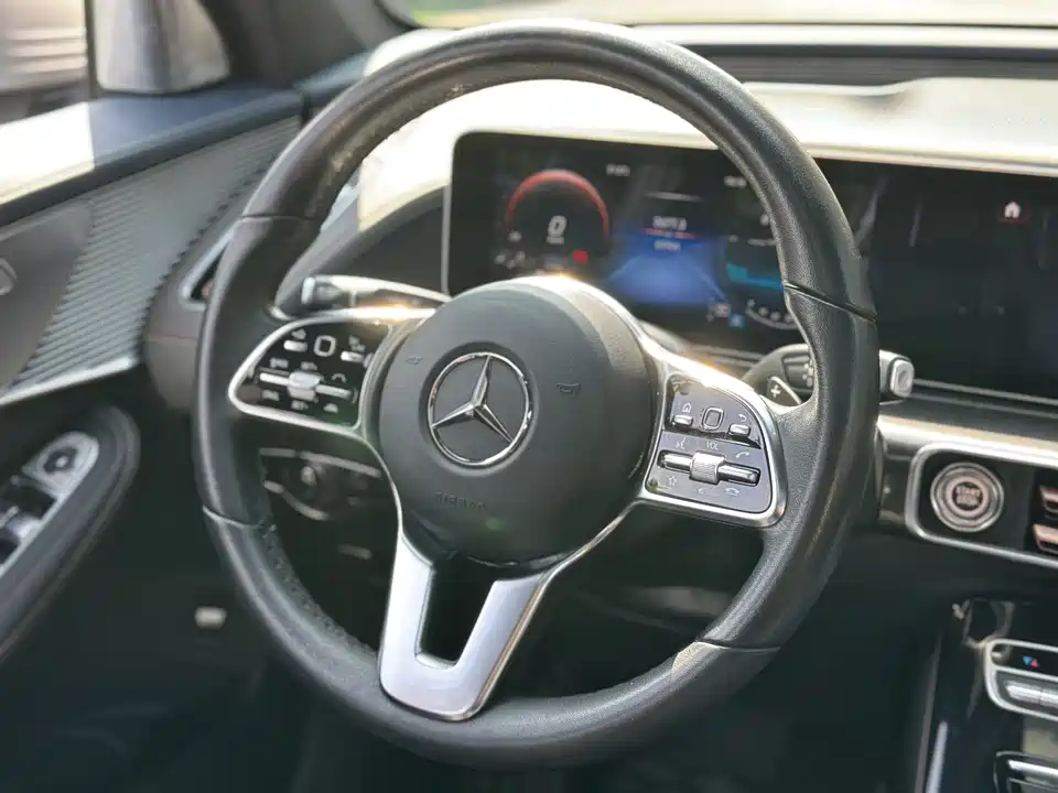 Mercedes-Benz EQC