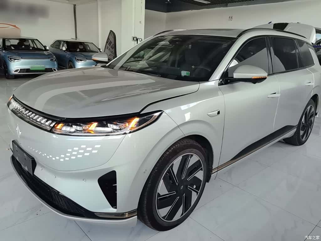 DongFeng eπ008, 2024 1
