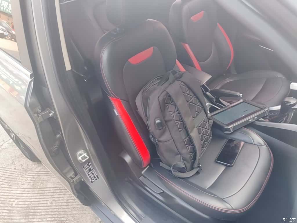 Wuling 510, 2019 25