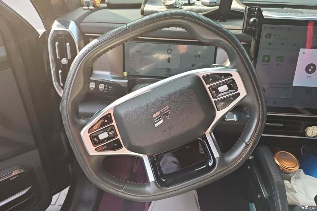 Jetour Traveller, 2024 15