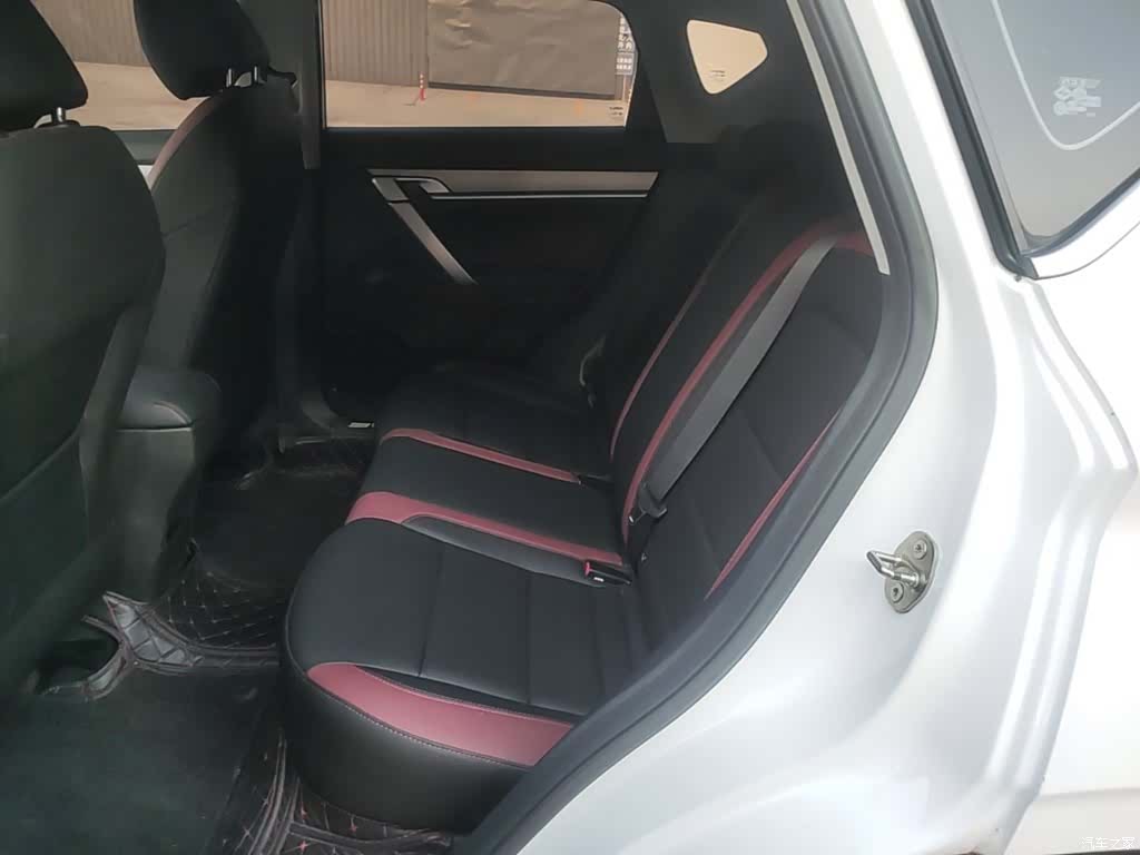 Geely Coolray, 2021 17