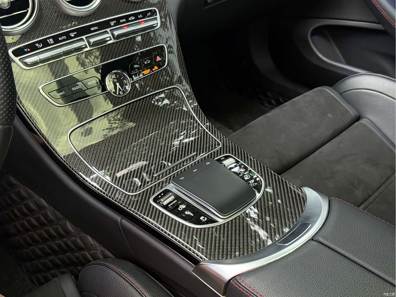 Mercedes-Benz C-Class, 2023 16