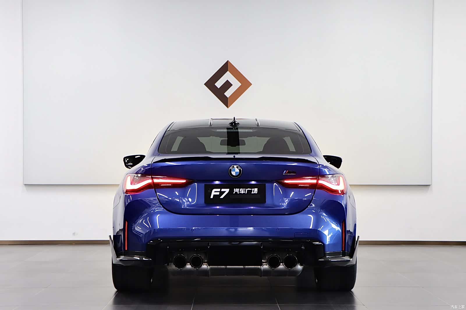 BMW M4, 2022 все фото