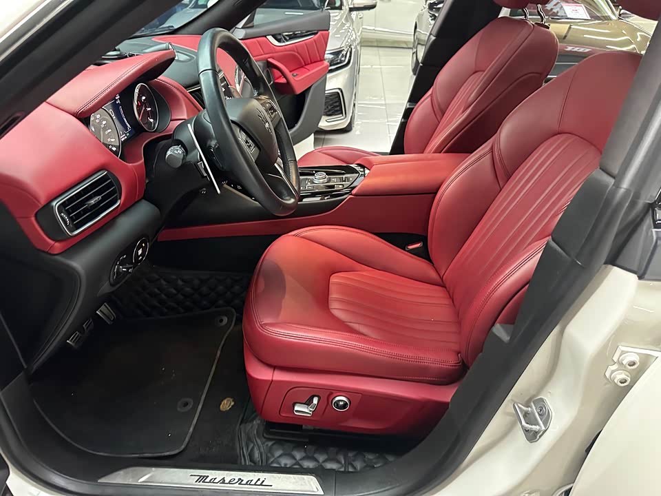 Maserati Levante Maserati Levante