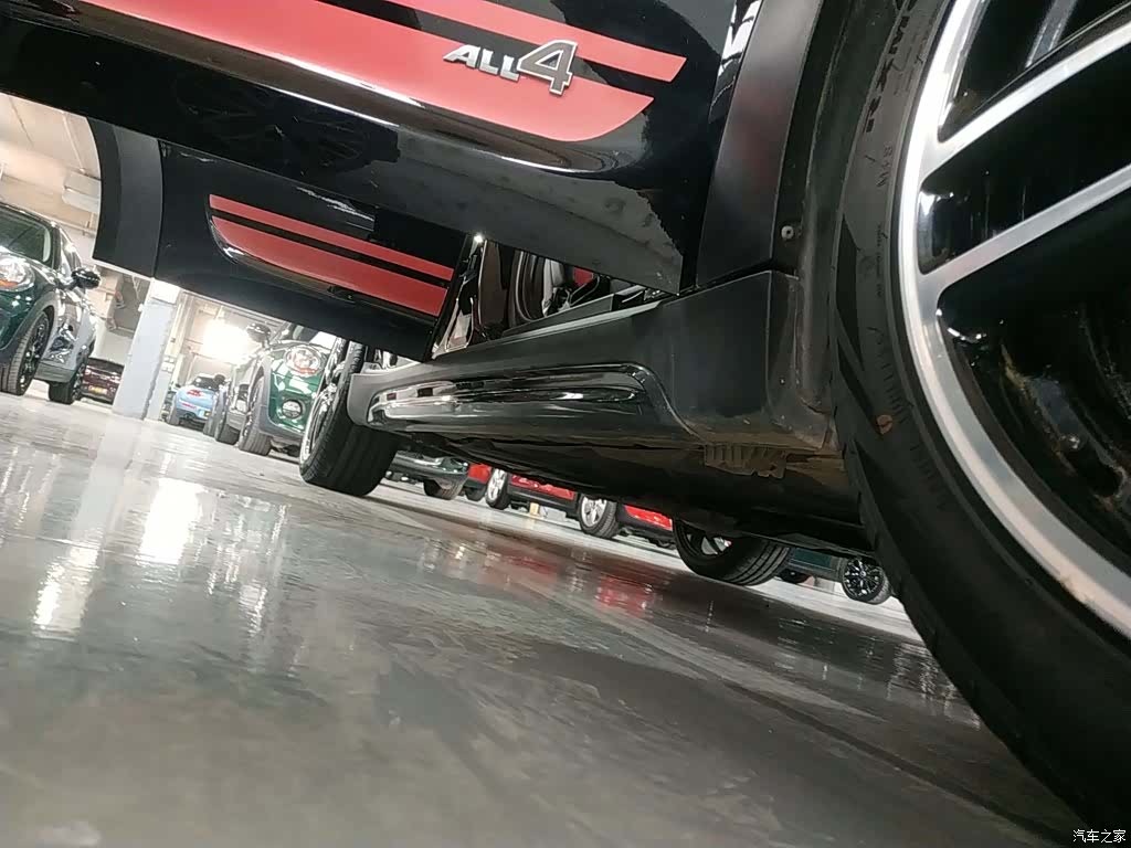 Mini Countryman, 2019 19