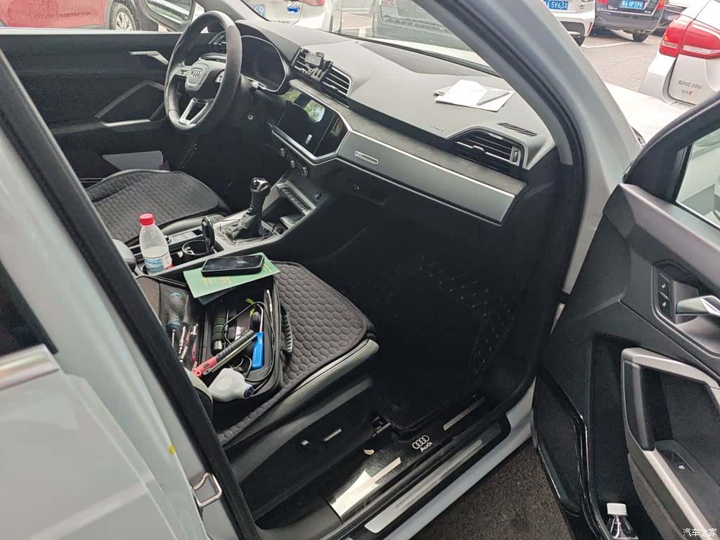 Audi Q3, 2020 21