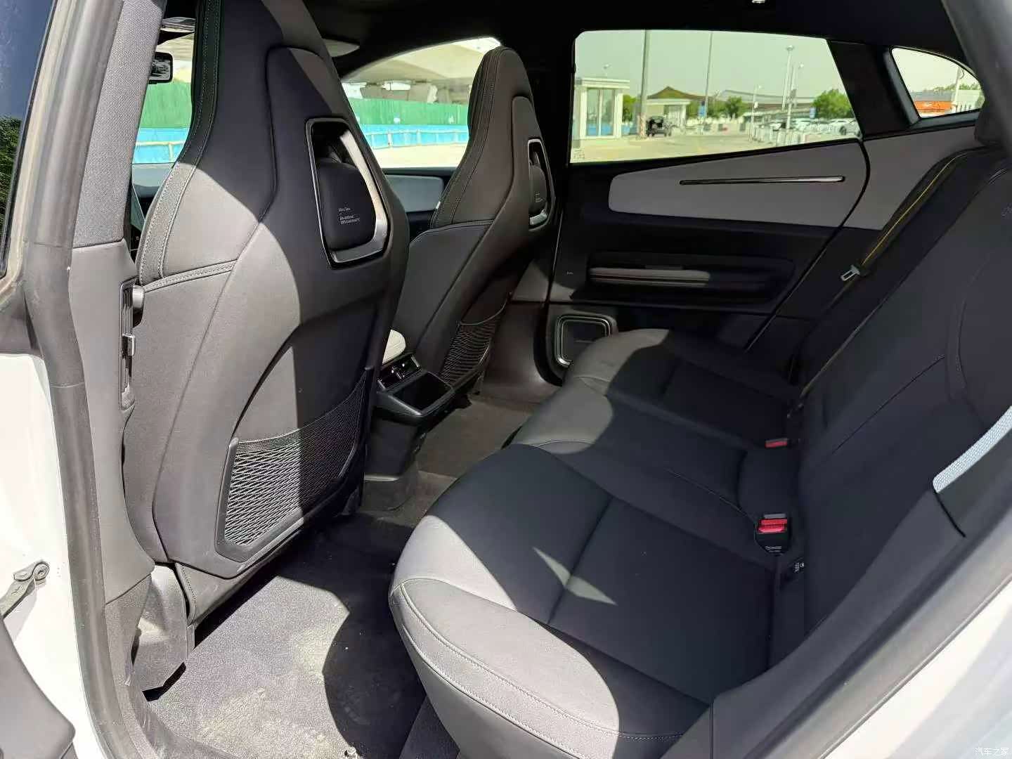 Polestar 4, 2024 8