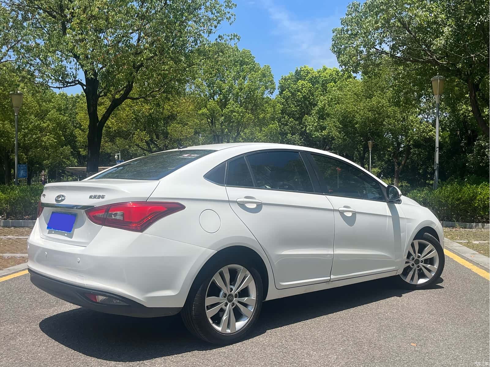 Chery 5, 2016 6