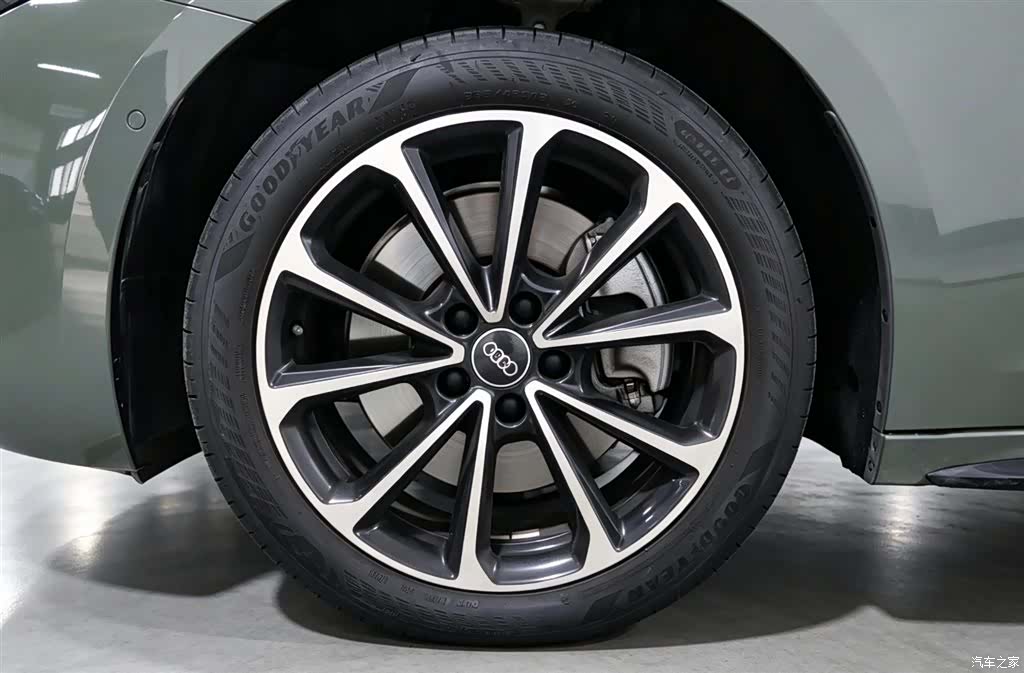 Audi A5, 2026 21