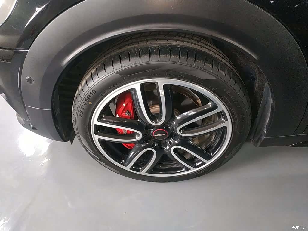 Mini Countryman, 2019 25