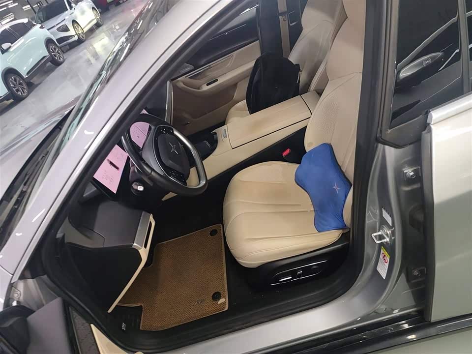 XPENG P7 XPENG P7