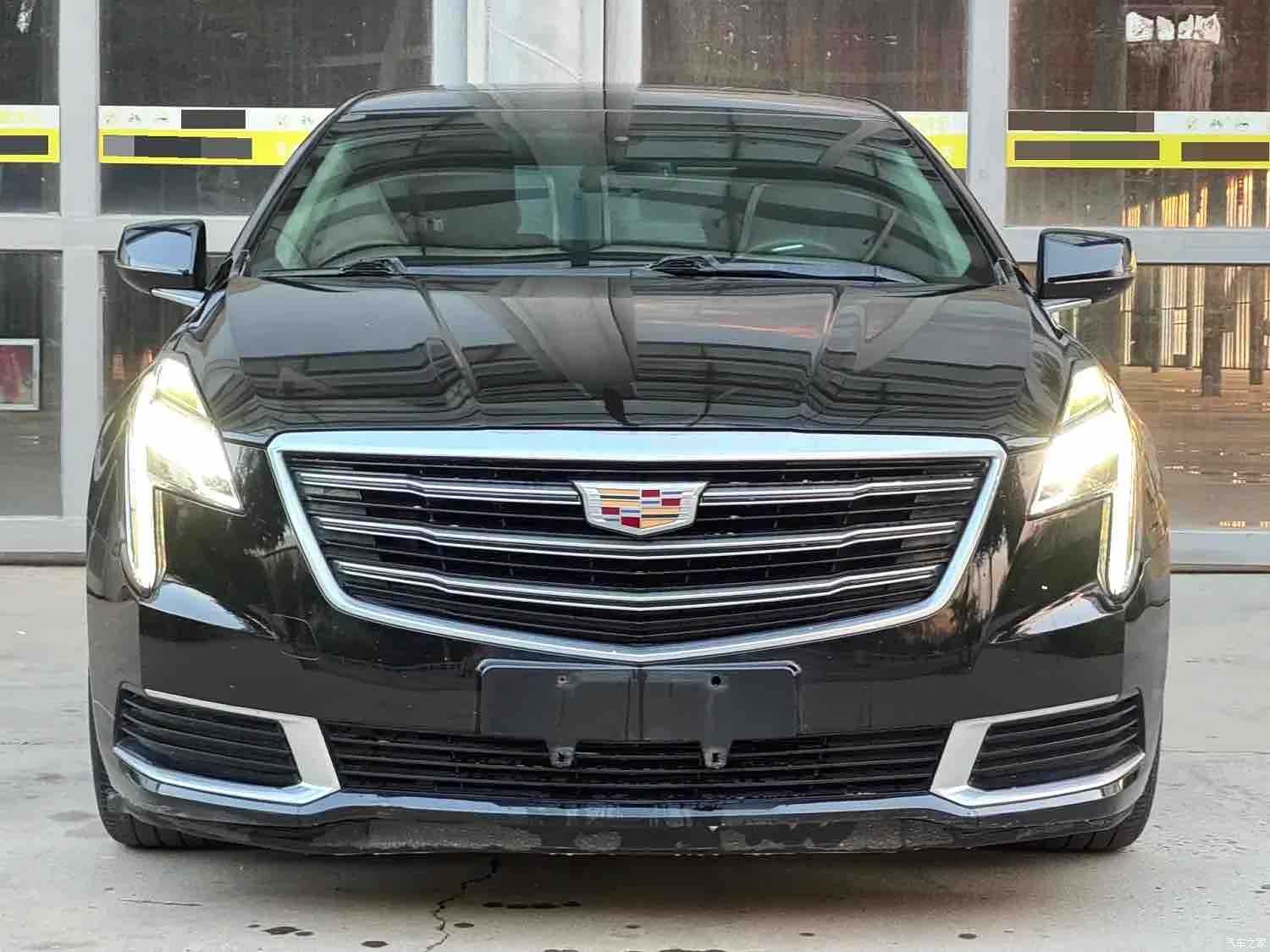 Cadillac XTS, 2018 2