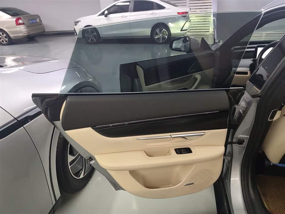 XPENG P7 XPENG P7