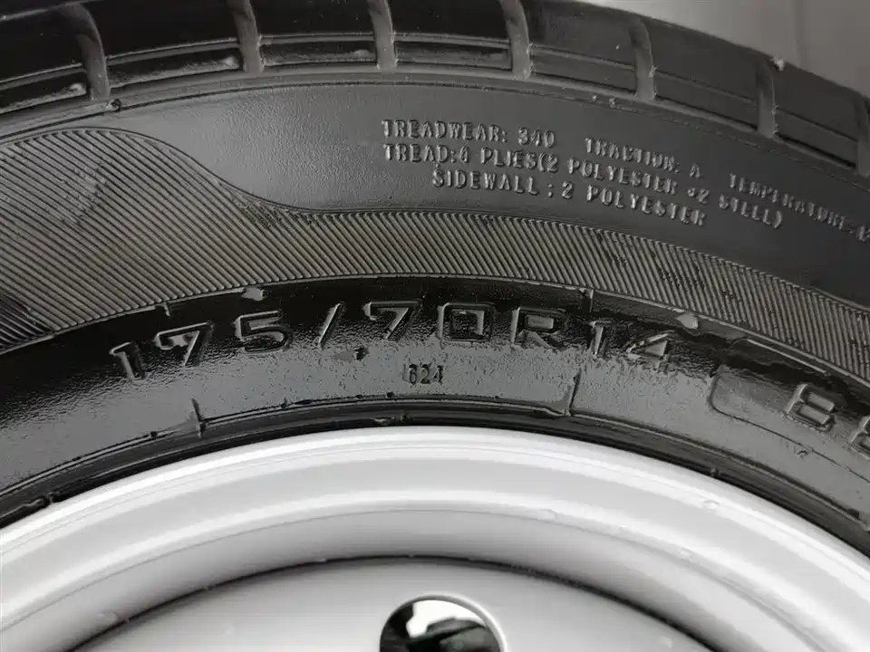 Jinbei Little Sea Lion X30