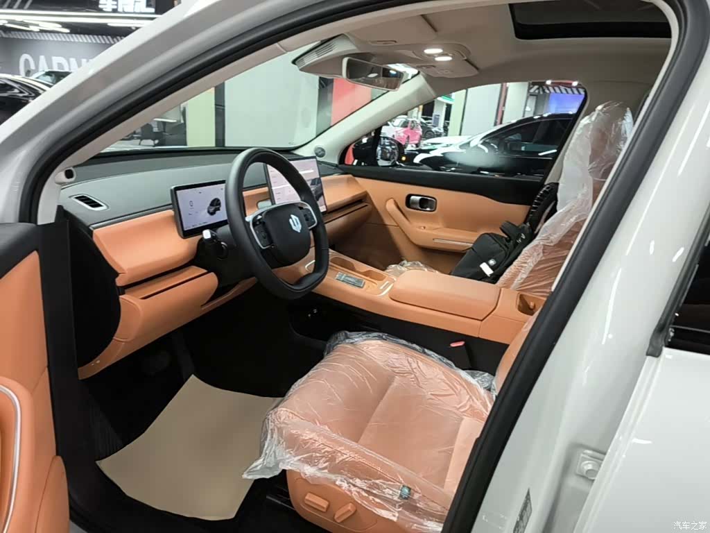 Leapmotor C10, 2025 15
