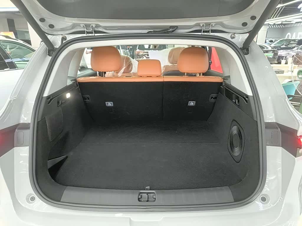 Leapmotor C10, 2025 19