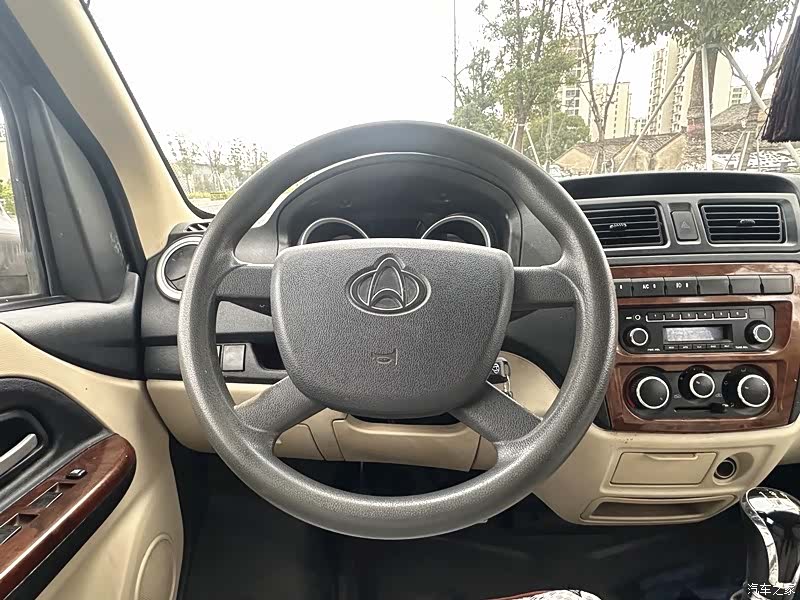 Changan M80, 2015 10