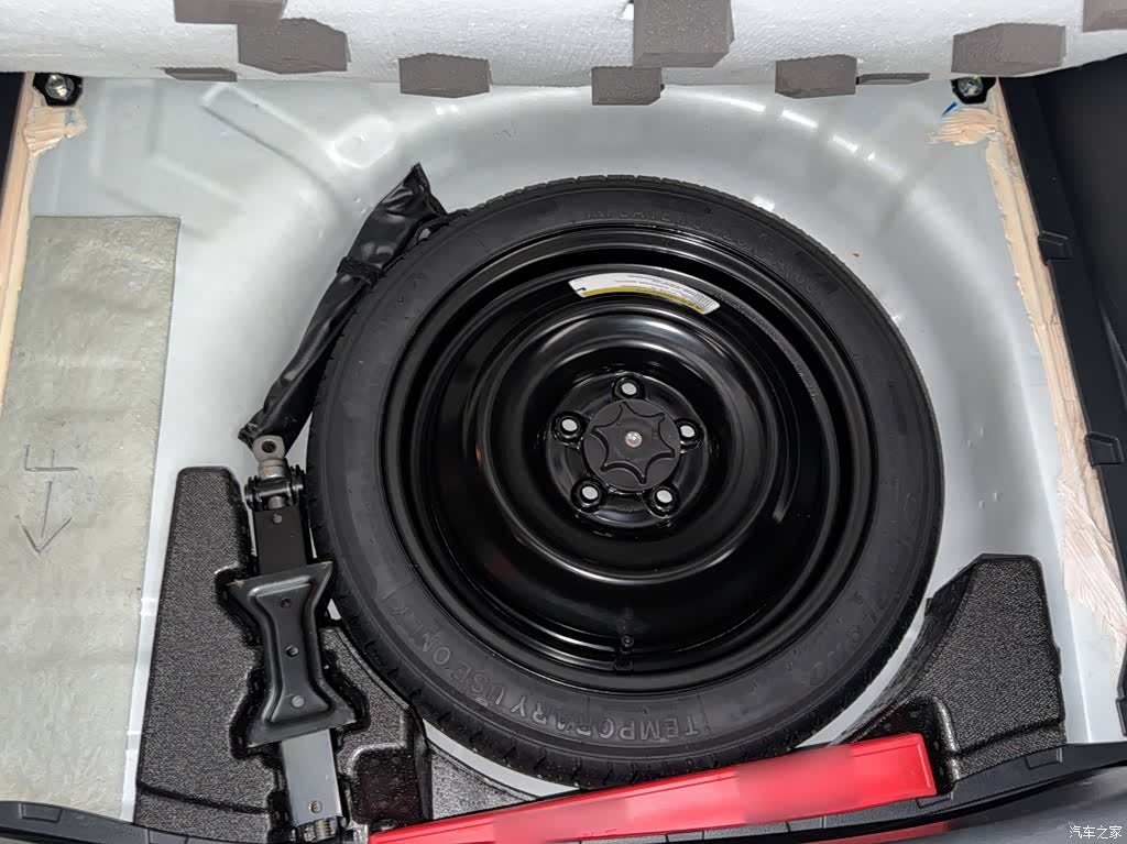 Nissan Tiida, 2017 4