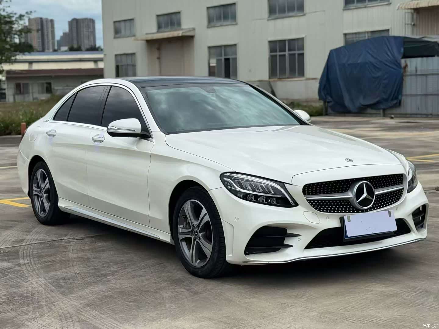 Mercedes-Benz C-Class, 2020 1