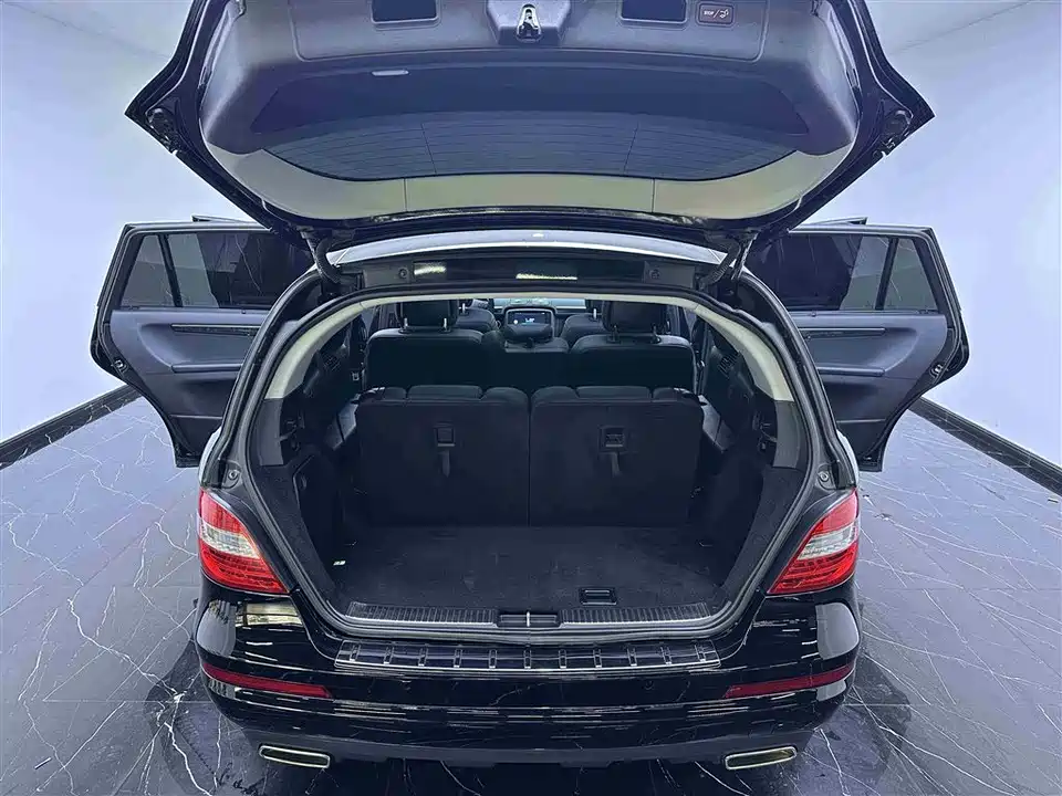 Mercedes-Benz R-class