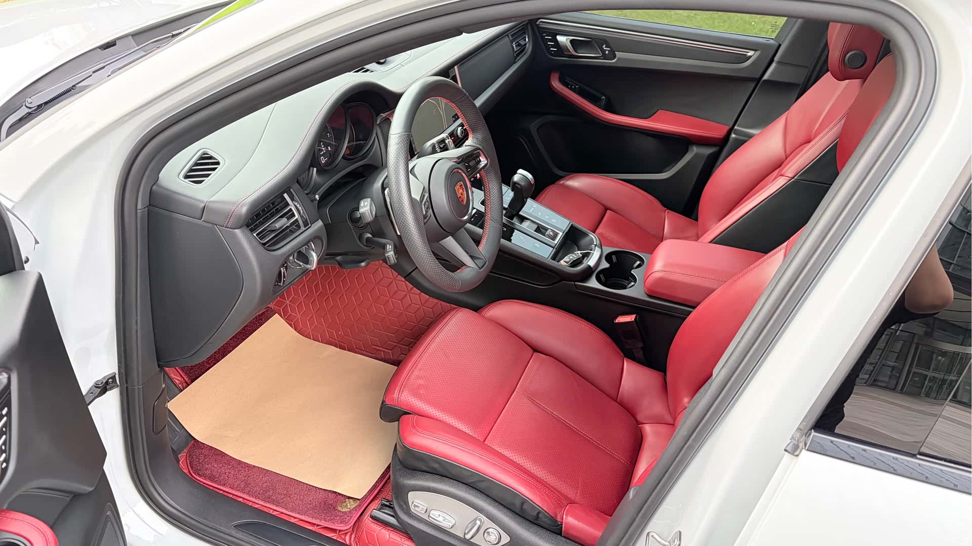 Porsche Macan, 2023 7