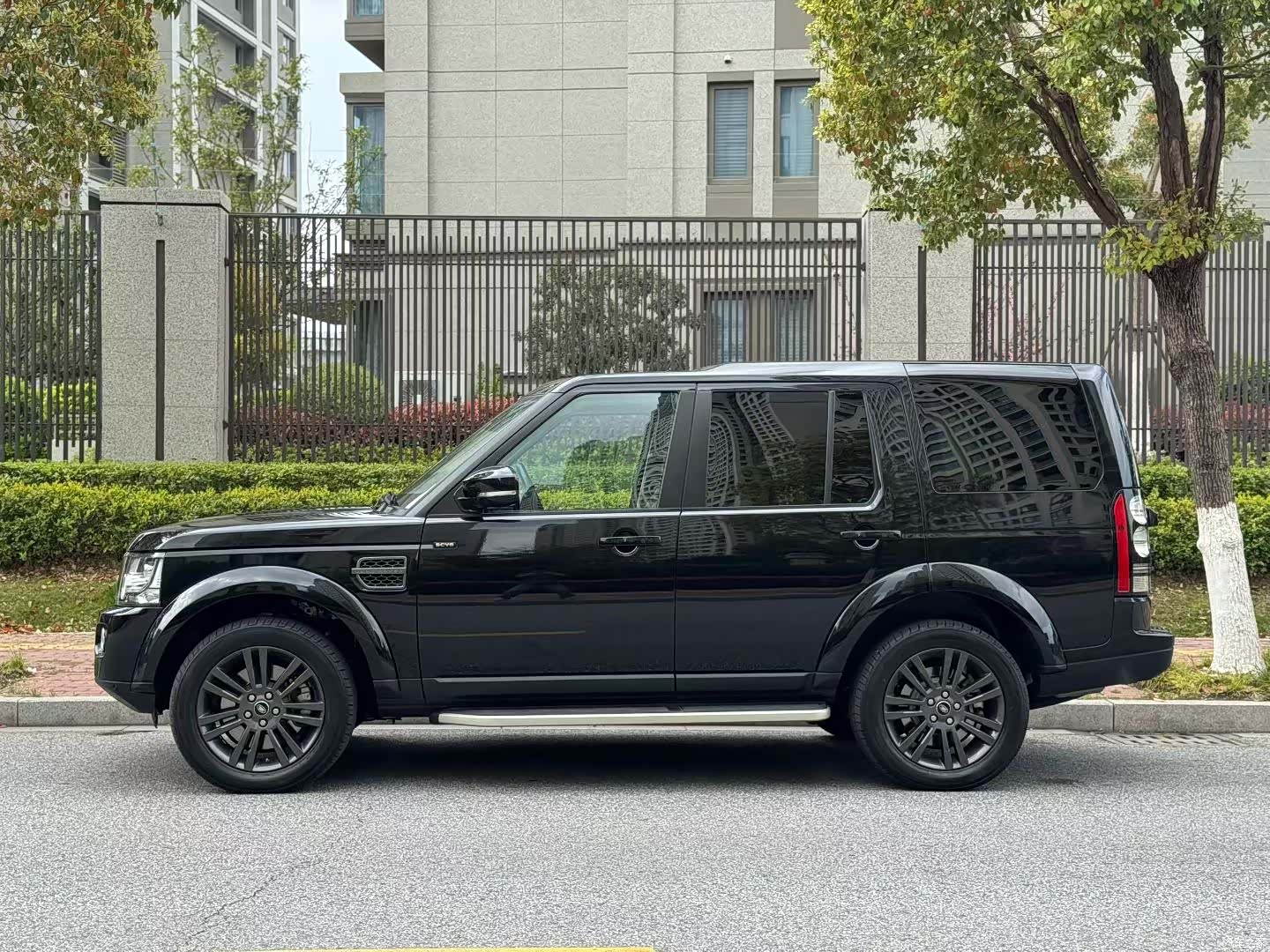 Land Rover Discovery, 2016 13