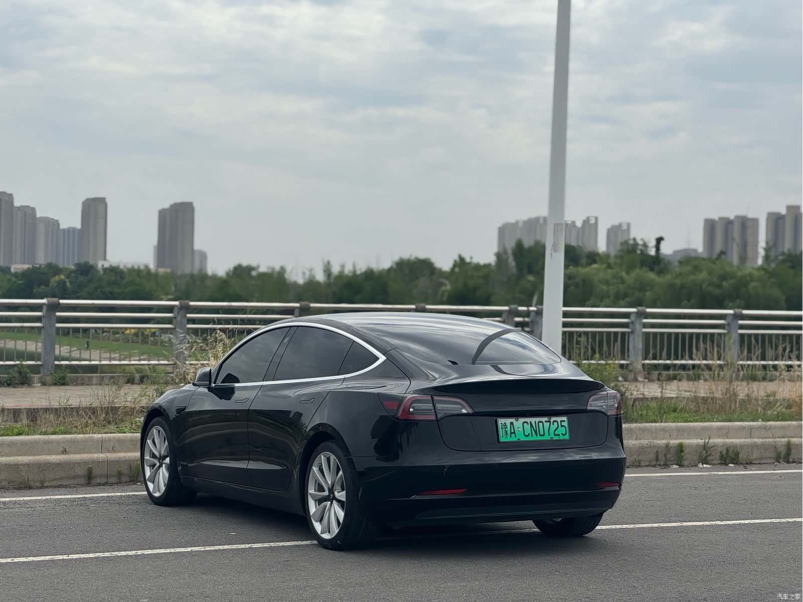 Tesla Model 3, 2020 10