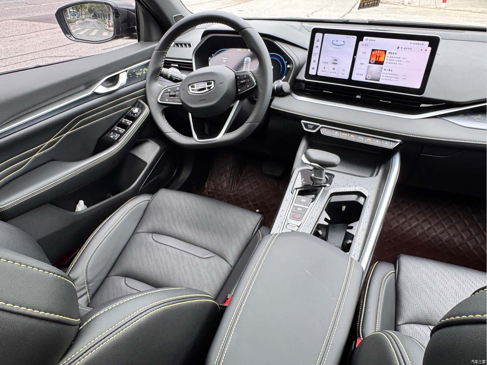 Geely Preface, 2024 14