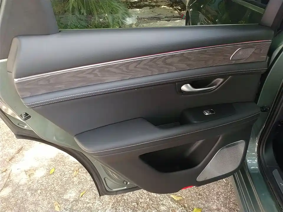 HarmonyOS Ask the world M5