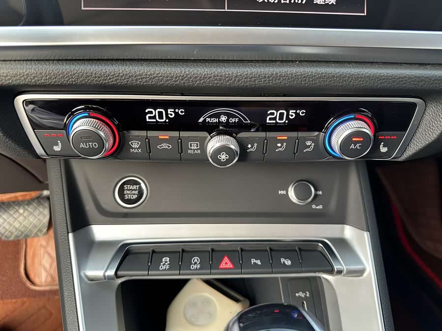 Audi Q3 2022, фото 13