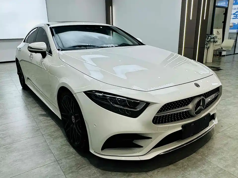 Mercedes-Benz CLS