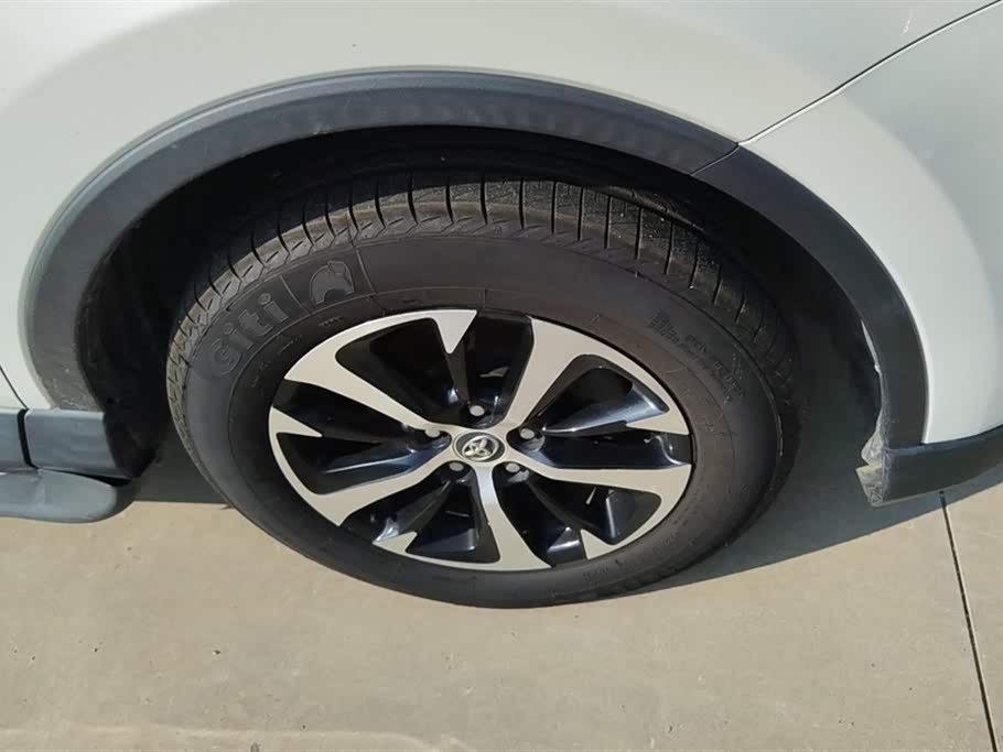 Toyota RAV4 Rongfang