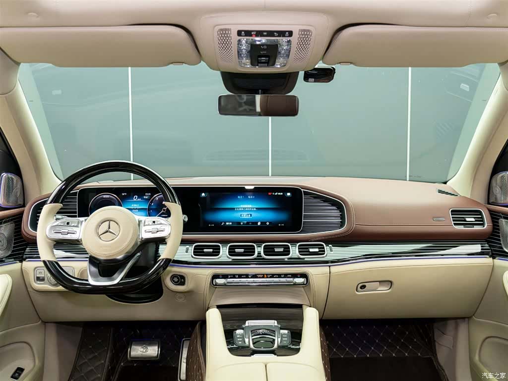 Mercedes-Benz GLS, 2024 14