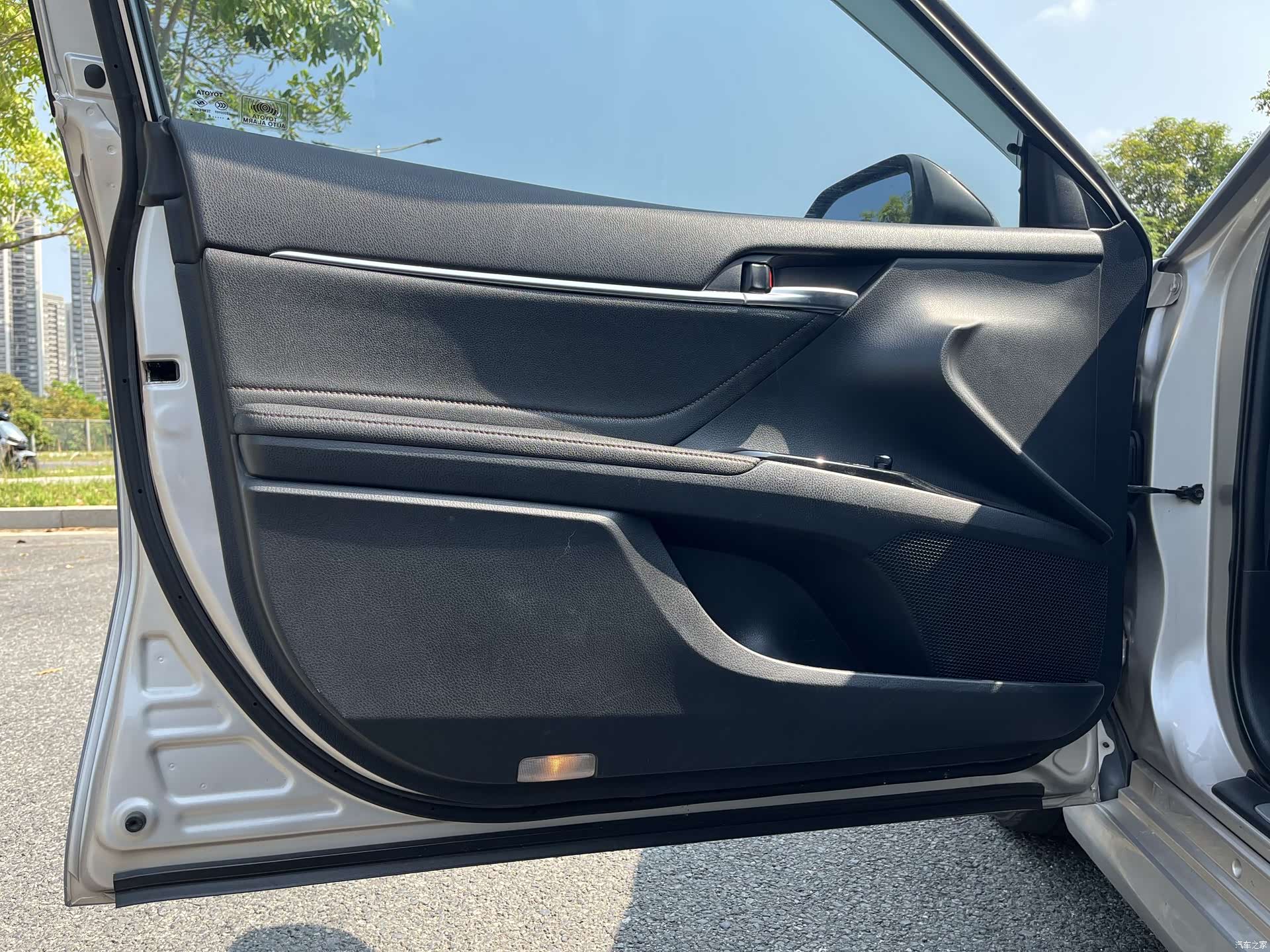 Toyota Camry, 2018 14