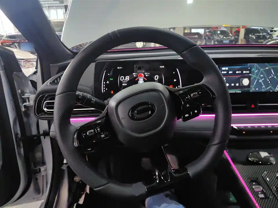 Trumpchi Shadow Leopard