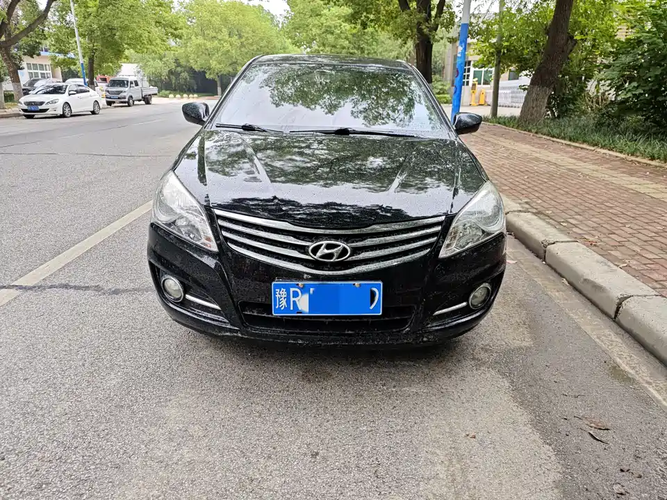 Hyundai Yuedong