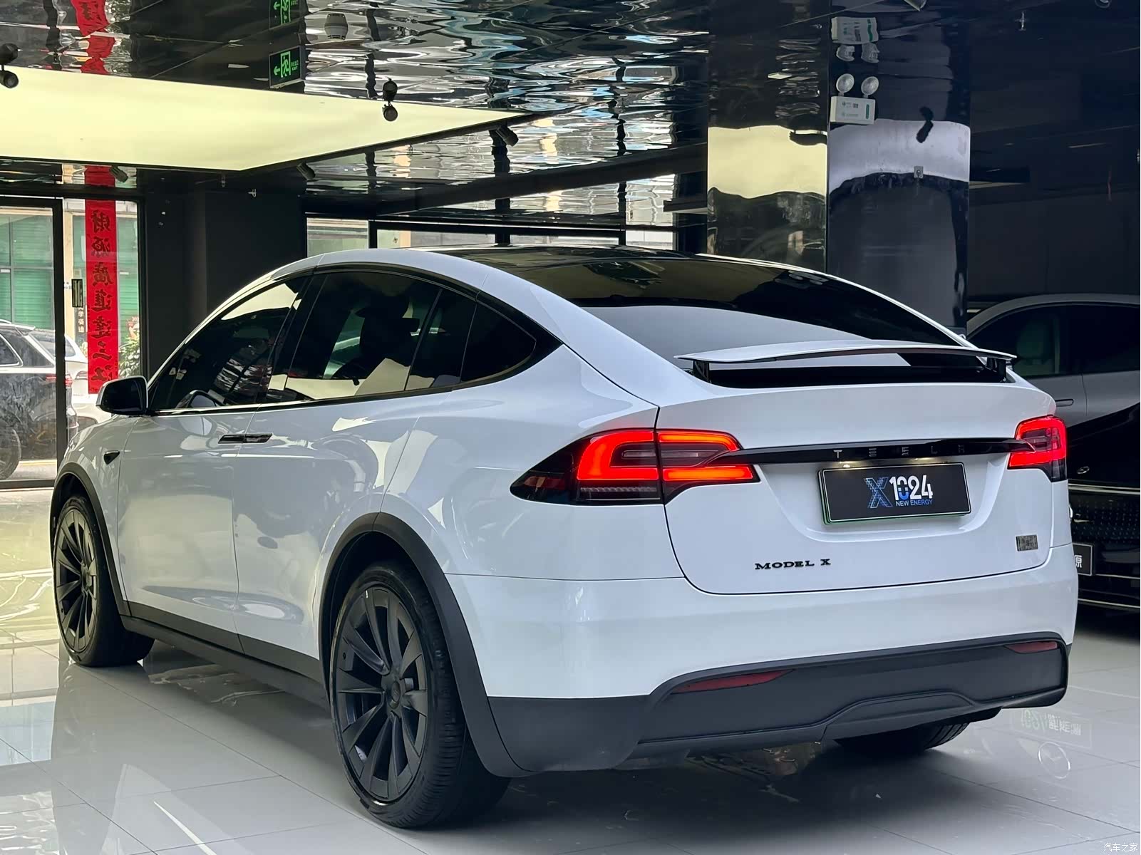 Tesla Model X, 2023 6