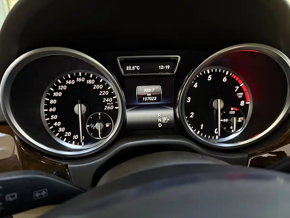 Mercedes-Benz M class