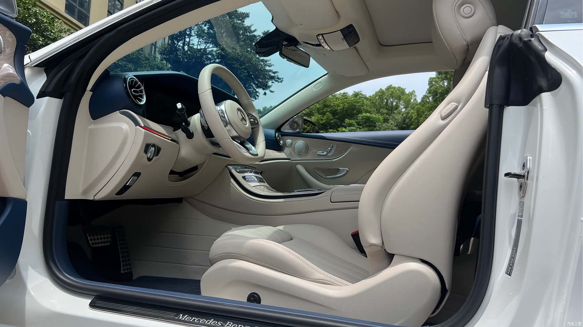 Mercedes-Benz E-Class, 2020 14