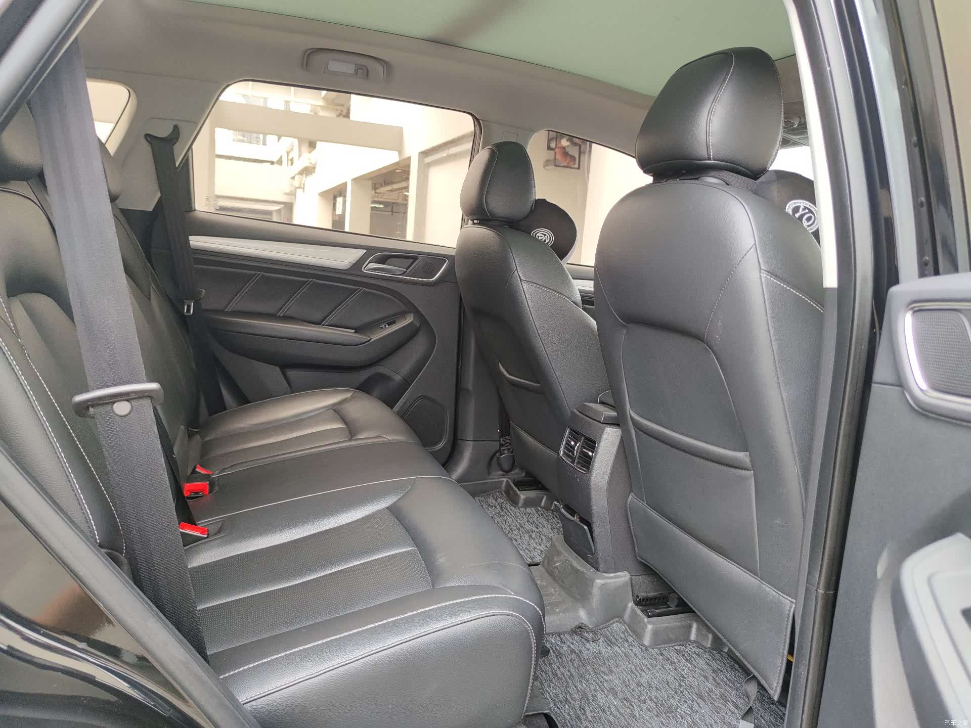 Roewe RX5, 2019 18