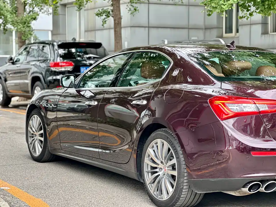 Maserati Ghibli