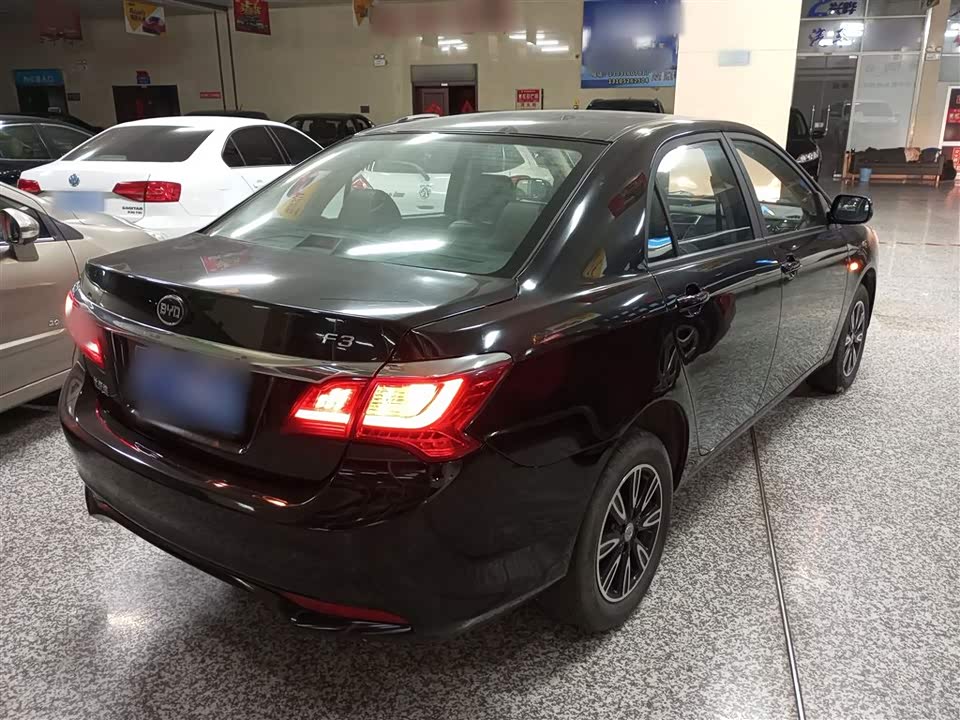 BYD F3