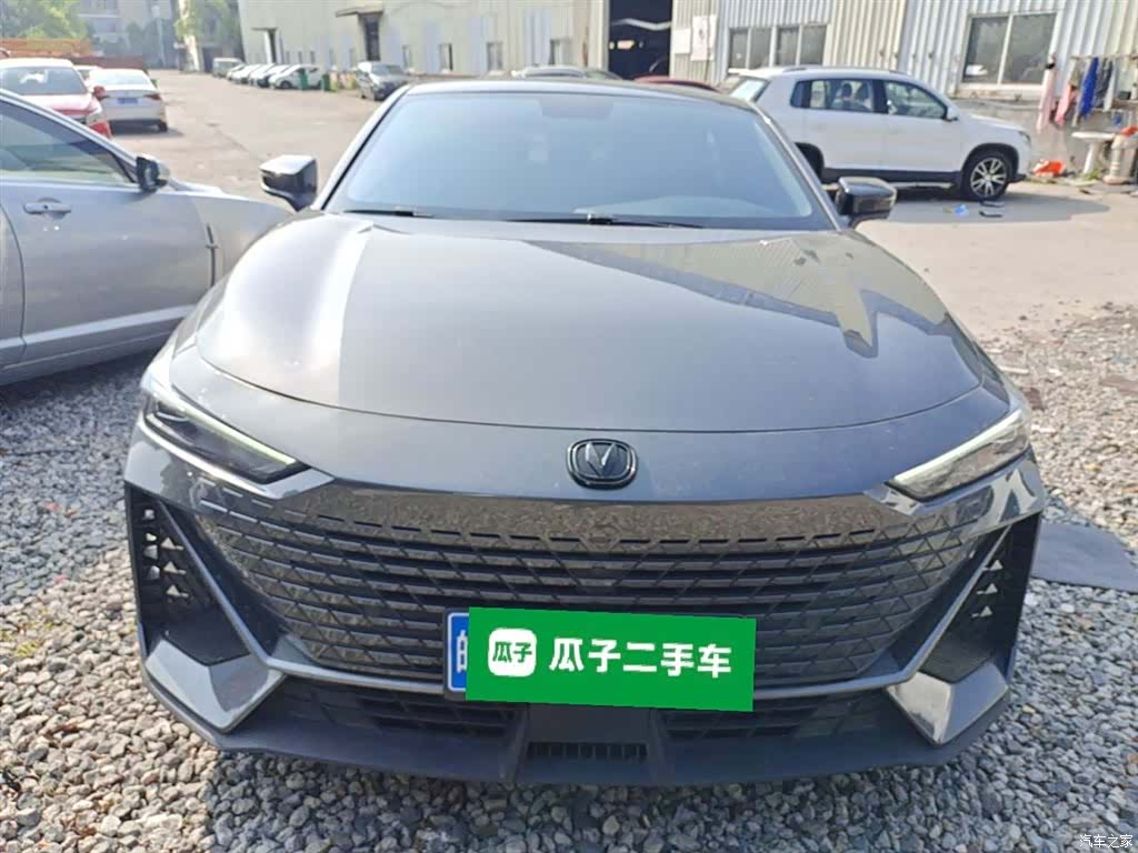Changan UNI-V, 2022 3